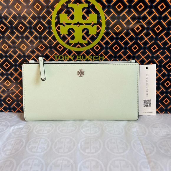 Tory Burch Emerson Slim Envelope Wallet Meadow Mist Silver Green - Picture 1 of 8